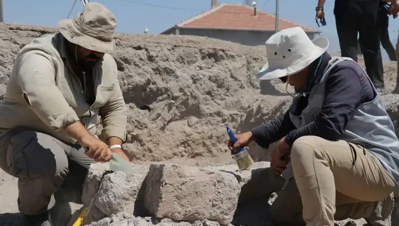 İç Anadolu'da Tarihin Derinliklerine İnen Mozaikler: Yeni Bulgularyla Taşınan Hikayeler