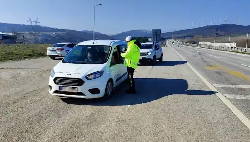 Son Bir Haftada Yarım Milyon Sürücüye Yazılan Cezalar: Nedenleri ve Sonuçları
