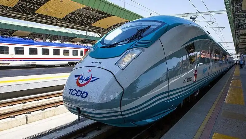 TCDD, 2023 Yılında 140 Tren Makinisti Kursiyeri Alacak!