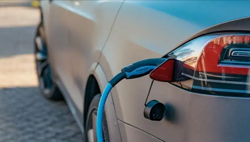 Elektrikli Araç Satışları Düşerken Tüketici Tercihleri Değişiyor