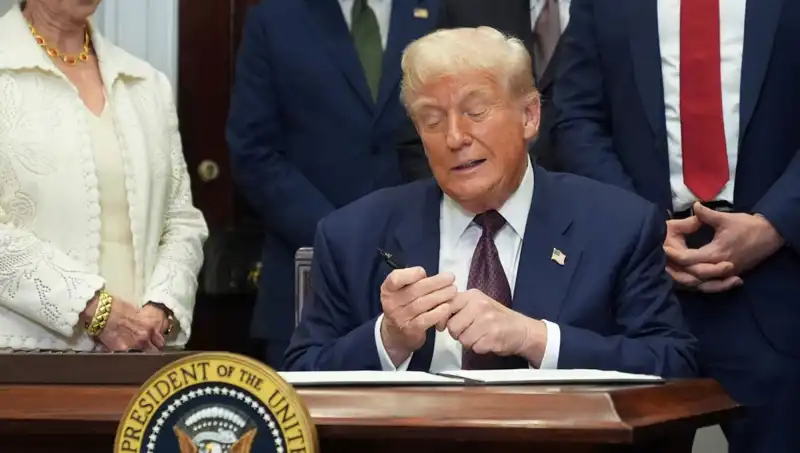 Trump, Beyaz Saray'a 200 Milyon Dolarlık Lüks Proje ile Geri Dönüyor
