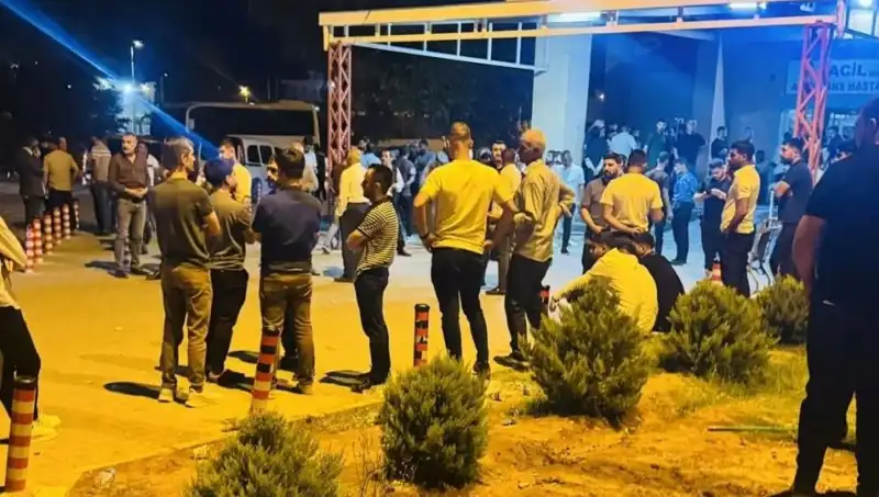 Şırnak'ta İki Aile Arasında Patlayan Silahlı Kavga: 1 Ölü, Çok Sayıda Yaralı