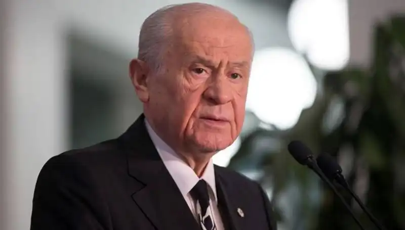 Devlet Bahçeli, Kurban Vekaletini Kızılay’a Vererek Örnek Oluyor