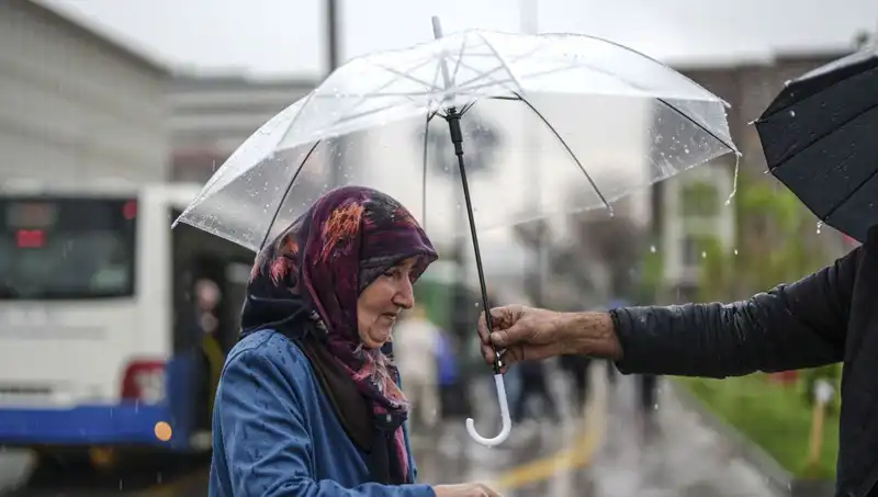 Türkiye'nin Dört Bir Yanında Gök Gürültülü Sağanak Yağış Bekleniyor!