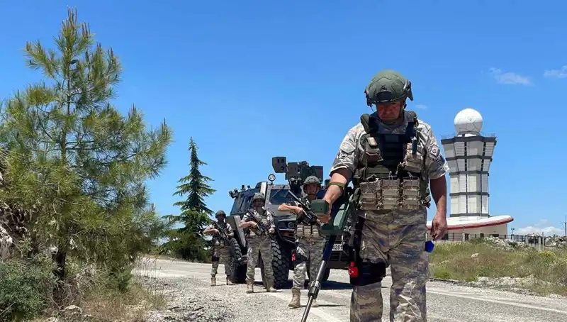 Bayramda Nöbet Tutan Mehmetçik: Vatan Sevgisi Her Zaman Ön Planda