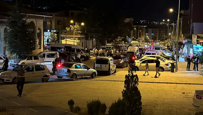İki Aile Arasında Kanlı Kavga: Bir Yaralı Ağır, Üç Yaralı