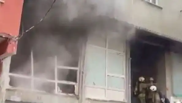İstanbul’un Beş Katlı Binasında Yangın Paniği: Olayın Detayları