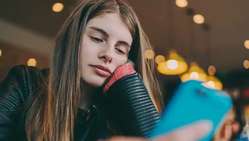 Z Kuşağının İhtiyar Bulduğu Yaş Grubu Belirlendi: Gençlerin Beklentileri Neler?