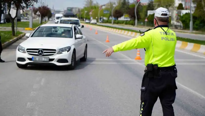 2025'te Trafik Cezaları Ne Kadar Artacak? Yeni Düzenlemeler Neleri Kapsıyor?