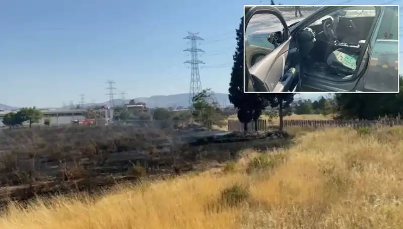İzmir'deki Otluk Alanda Çıkan Yangın, AVM Otoparkını Tehdit Etti