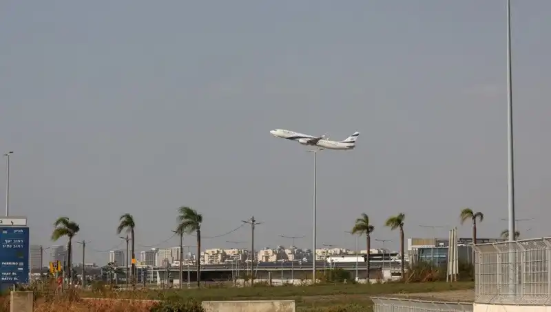 Husiler, İsrail'in Ben Gurion Havalimanı’na Yönelik Füze Saldırısı Gerçekleştirdi