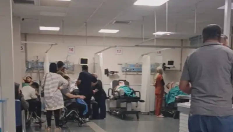 Asker Eğlencesindeki Yemek Zehirlenmesi: 39 Asker Hastaneye Kaldırıldı