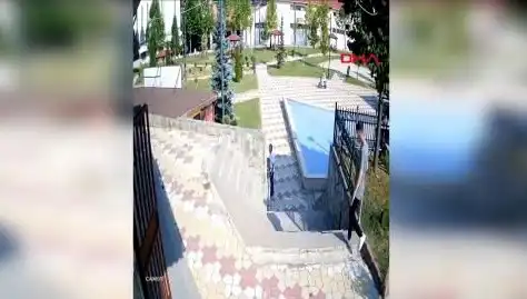 Kastamonu'da Muhtar Uyarısının Bedeli: Bıçaklı Saldırı!