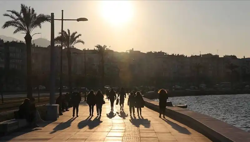 : Hafta Sonu Hava Durumu: Planlarınızı Etkileyecek Önemli Gelişmeler!