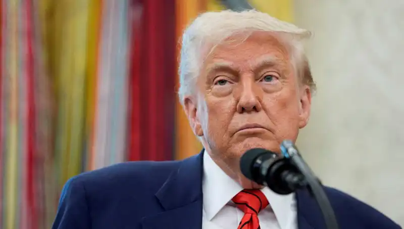Trump, G7 Zirvesinden Sıradışı Bir Şekilde Ayrıldı: Beyaz Saray'da Acil Toplantı Toplandı