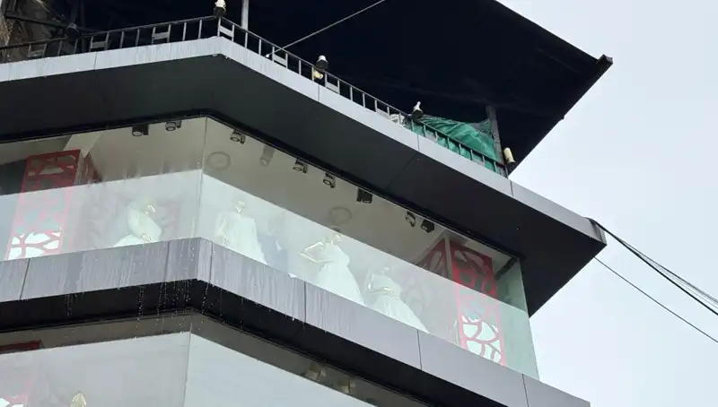 Giyim Mağazasında Patlak Veren Yangın Panik Yarattı