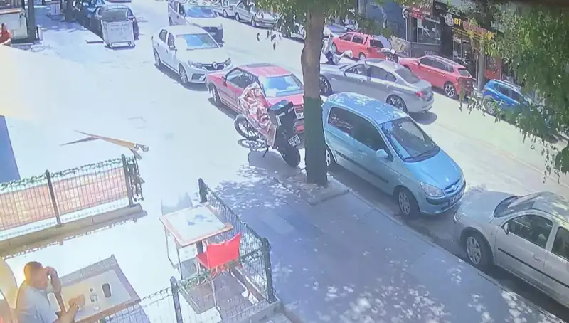 Karşıdan Karşıya Geçerken Aracın Çarpmasıyla Yaşanan Dramatik Kaza