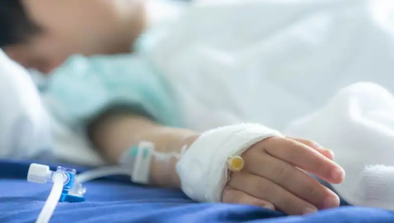 Mıknatıs Yutan 7 Yaşındaki Çocuk: Tehlikeli Oyunun Sonucu Hayatını Tehdit Etti