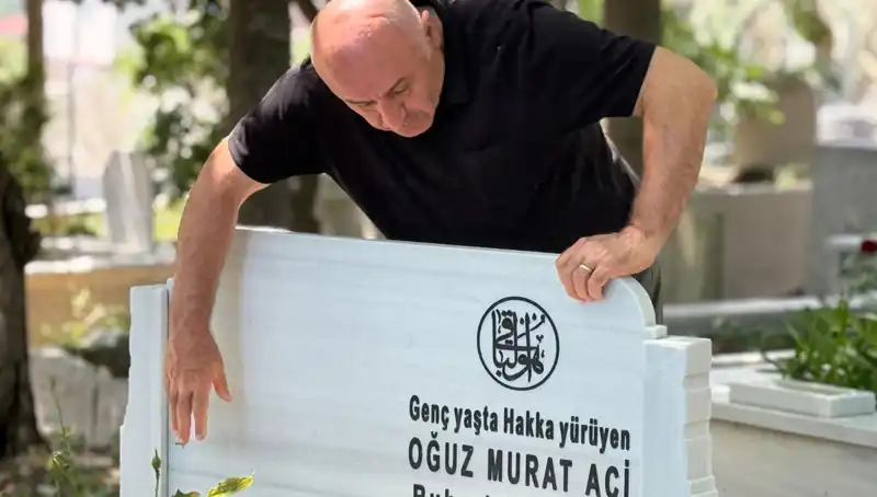 Aci Ailesinin Hüzünlü Babalar Günü: Kaybetmenin Acısı Herkesi Sarıyor