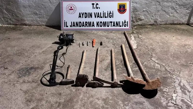 Aydın’da Kaçak Kazı Yakalananlar Kumanda Ediyor: Suçüstü Operasyonu Detayları